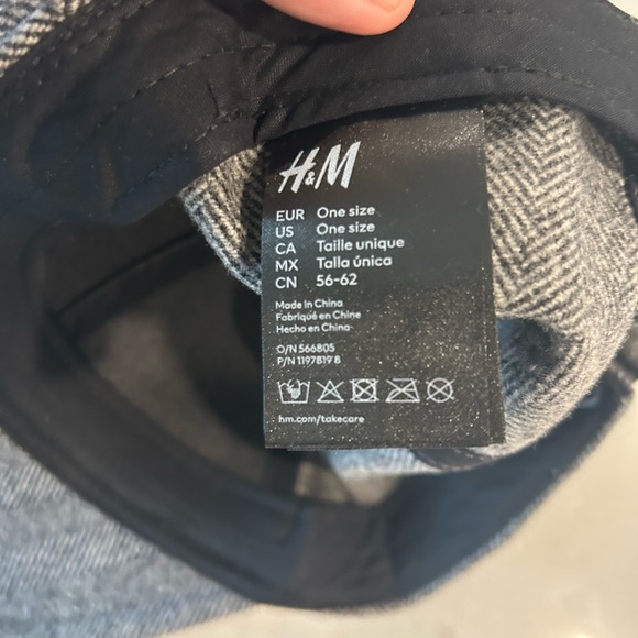 H&M Wool Hat - Picture 3 of 3